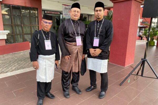 CALON BEBAS DUN KOTA LAMA, TUAN IZZAT BUKHARY