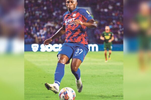 FERNANDES TEKAD TERUS BANTU JDT