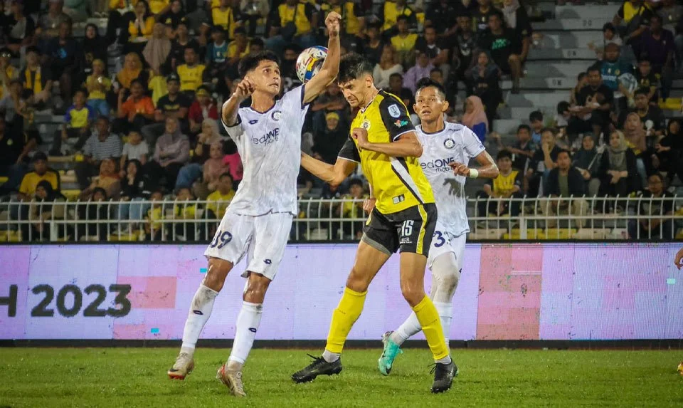 THE COPS ‘TEMBAK’ PERAK FC DI IPOH