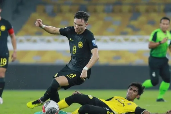 HARIMAU MALAYA MENANG TIPIS KE ATAS PERAK FC