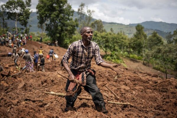 ETHIOPIA BERKABUNG 257 PENDUDUK MAUT AKIBAT TANAH RUNTUH