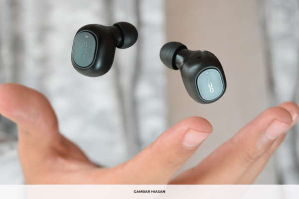 KESAN PENGGUNAAN “EARBUDS” KEPADA REMAJA