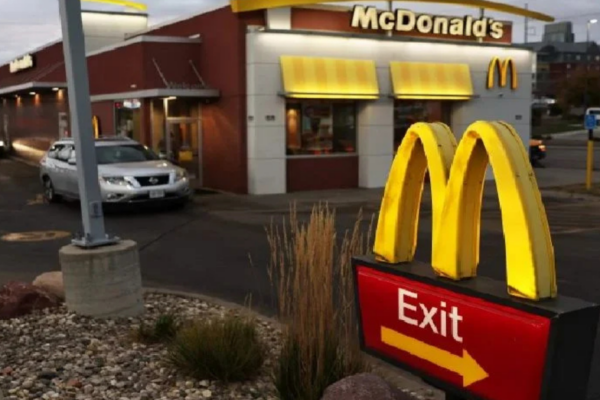 AS DAKWA HIRISAN BAWANG DI MCDONALD’S PUNCA WABAK E.COLI