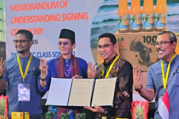 ANANAS PREMIUM JALIN MOU BERSAMA SIAL-INTERFOOD INDONESIA